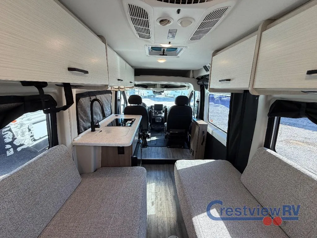2024 Thor Motor Coach Dazzle 2LB photo 18