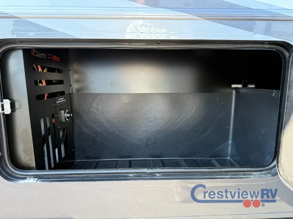 2026 Winnebago Sunstar 29V photo 30