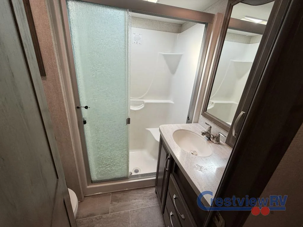 2019 Keystone RV Montana 3120RL photo 17