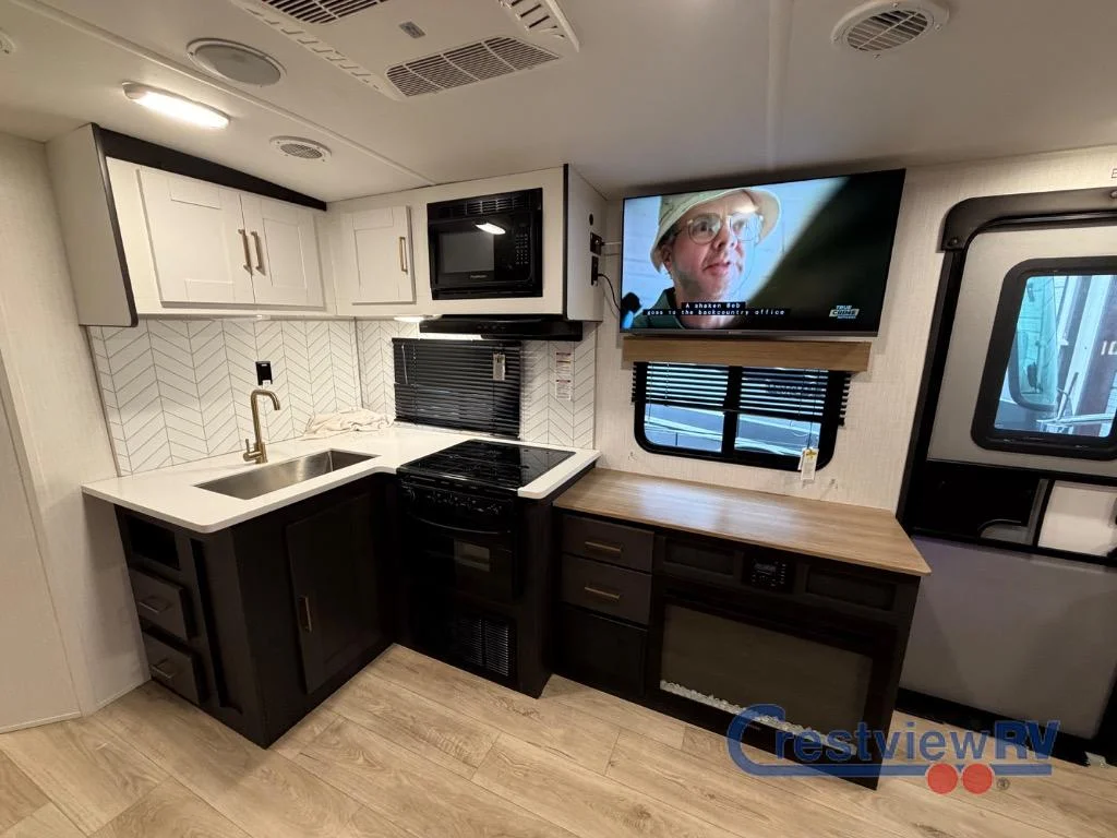 2024 Heartland North Trail 26RLX photo 13