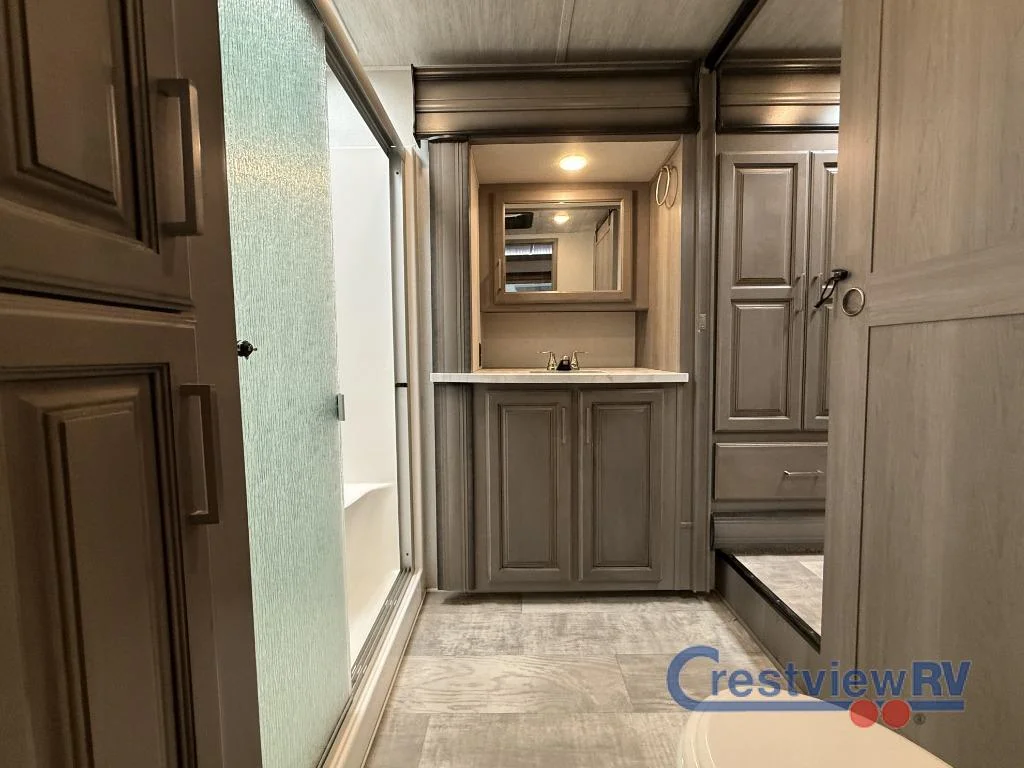 2020 Keystone Montana 3813MS photo 26