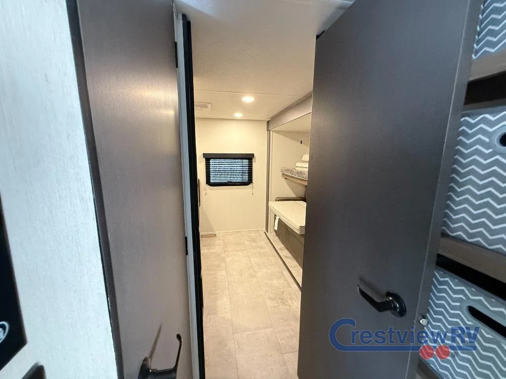2026 Prime Time RV Tracer 295DB photo 19