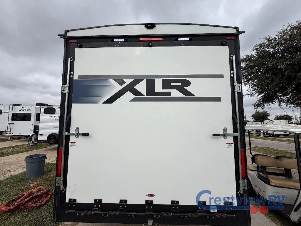 2023 Forest River XLR Hyper Lite 2815 photo 10