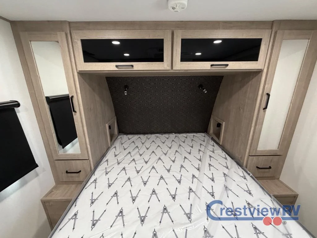 2026 Grand Design Imagine XLS 25RLE photo 19