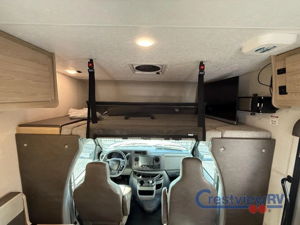 2025 Coachmen Leprechaun 220XG Ford 350 photo 17