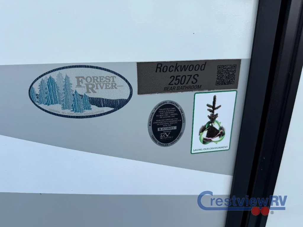 2023 Forest River Rockwood Mini Lite 2507S photo 3