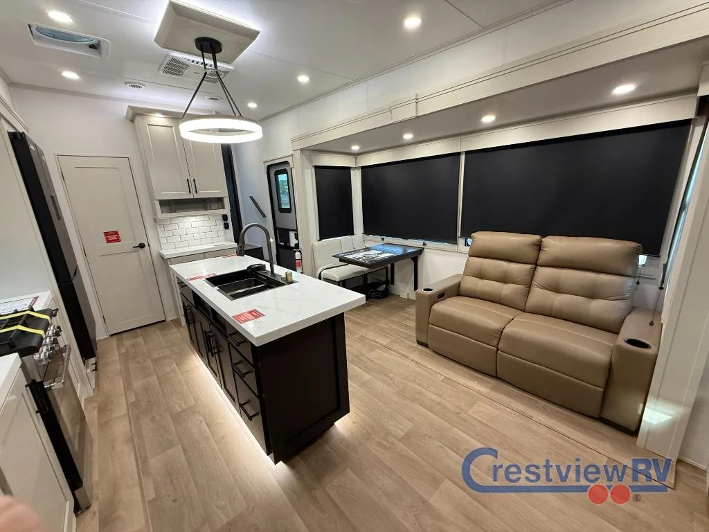 2026 Grand Design Solitude 310GK photo 6