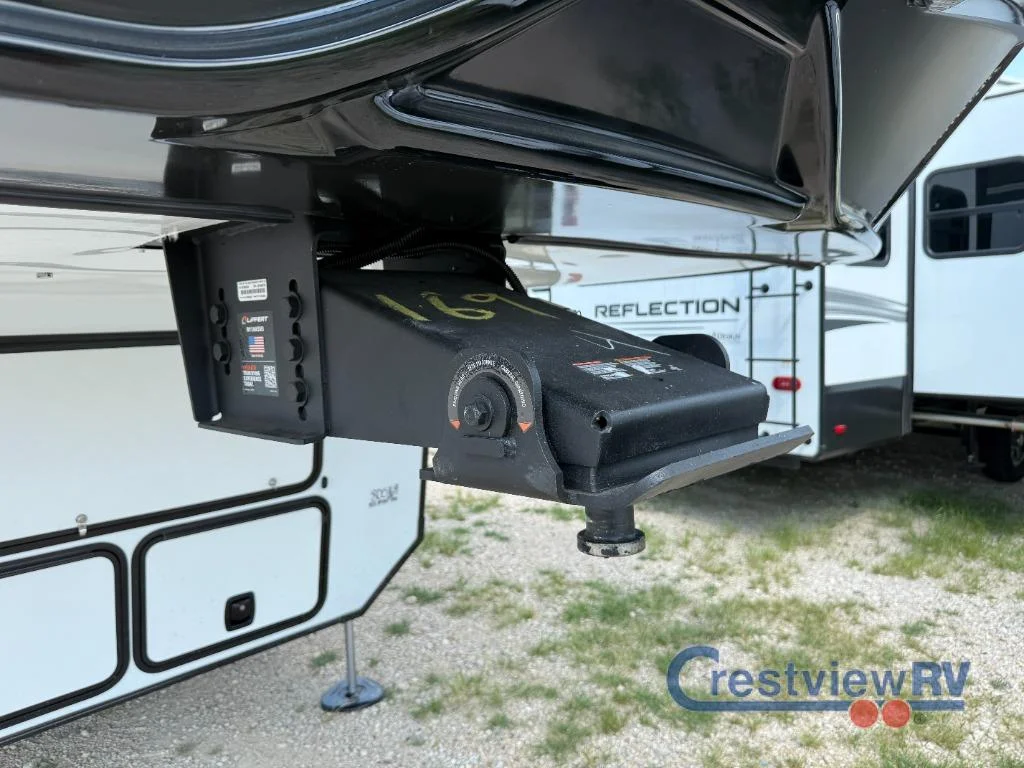 2026 Keystone RV Raptor Carbon Series 358 photo 27