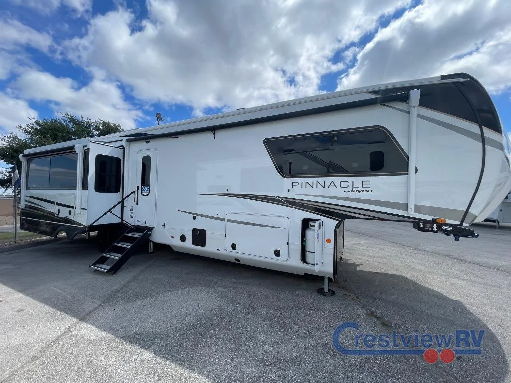 2026 Jayco Pinnacle 38SSWS photo 10