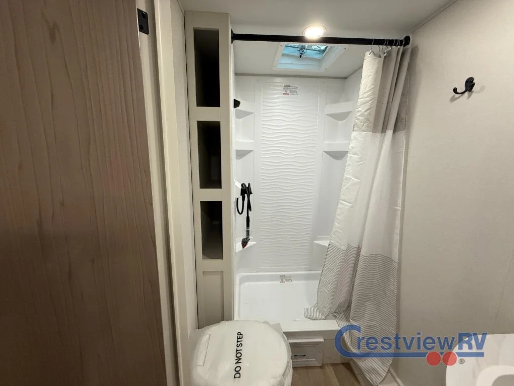 2026 Grand Design Transcend One 161DB photo 15