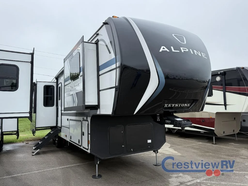 2026 Keystone RV Alpine 3303CK photo 3