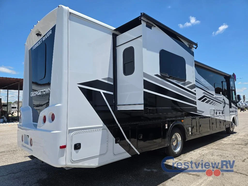 2026 Forest River Georgetown 5 Series 34M5 photo 5