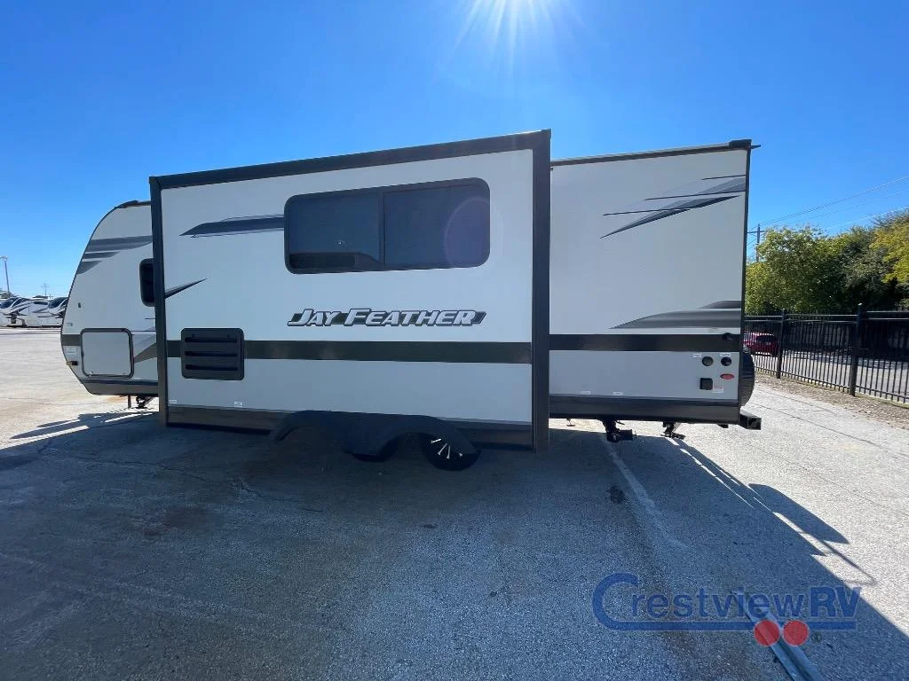 2023 Jayco Jay Feather 22RB photo 8