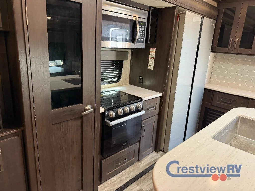 2023 Grand Design Reflection Travel Trailer photo 13