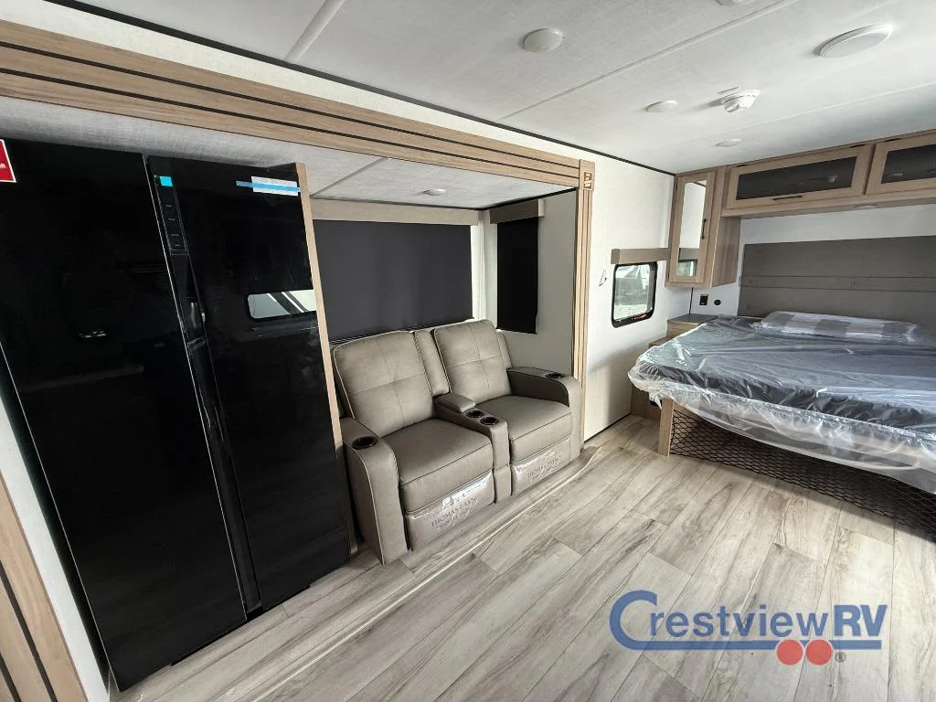 2026 Keystone RV Coleman Legacy 1905RB photo 6