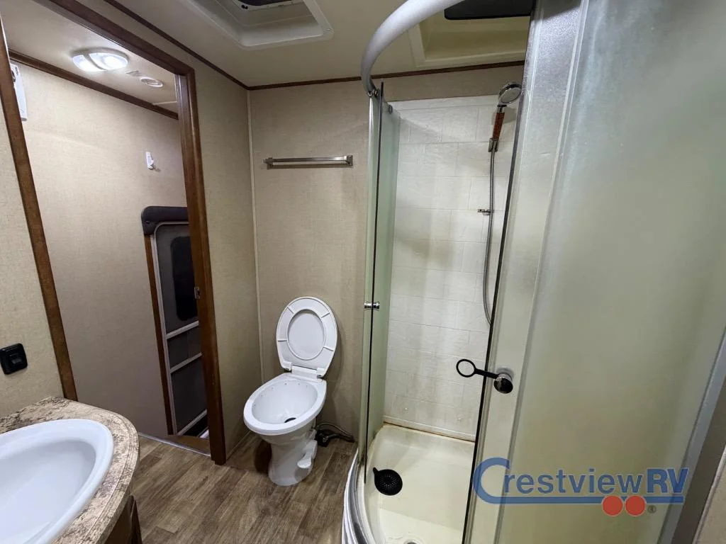 2015 Grand Design Reflection Fifth Wheel photo 23