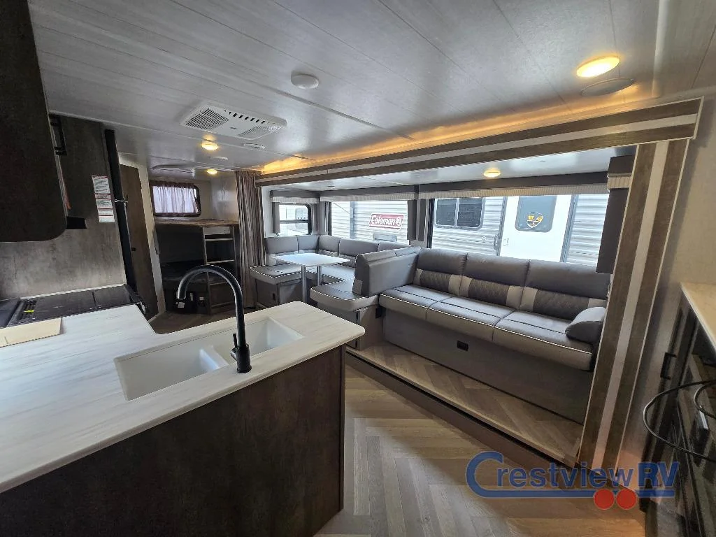 2022 Forest River Wildwood X-Lite 263BHXL photo 11