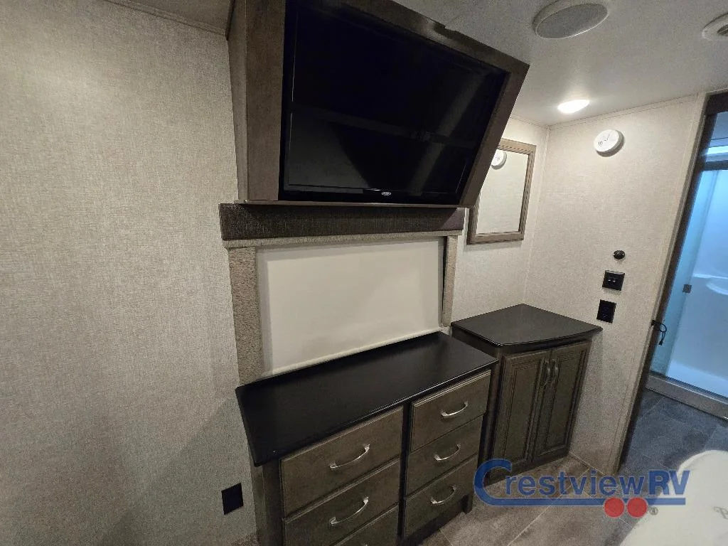 2020 Keystone Montana 3720RL photo 24