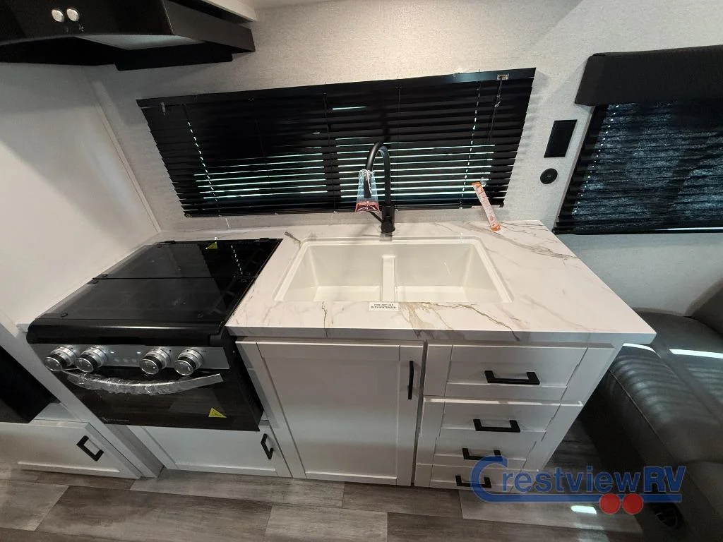 2026 Jayco Jay Flight SLX 260BH photo 13