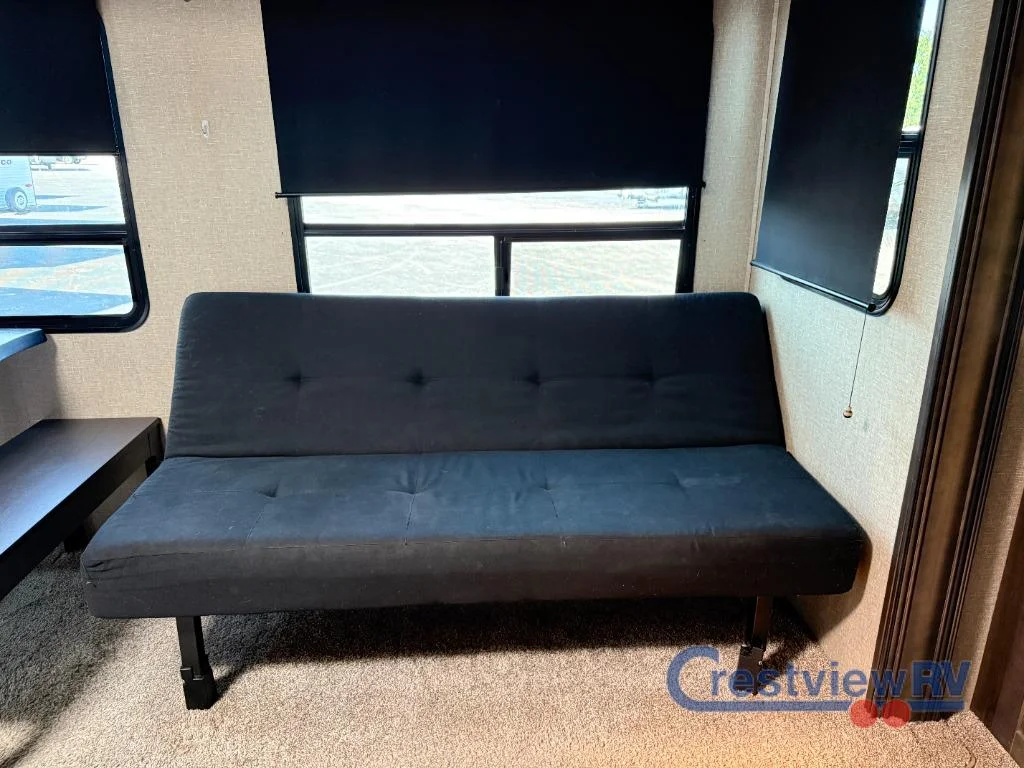 2022 Grand Design Reflection Travel Trailer photo 10