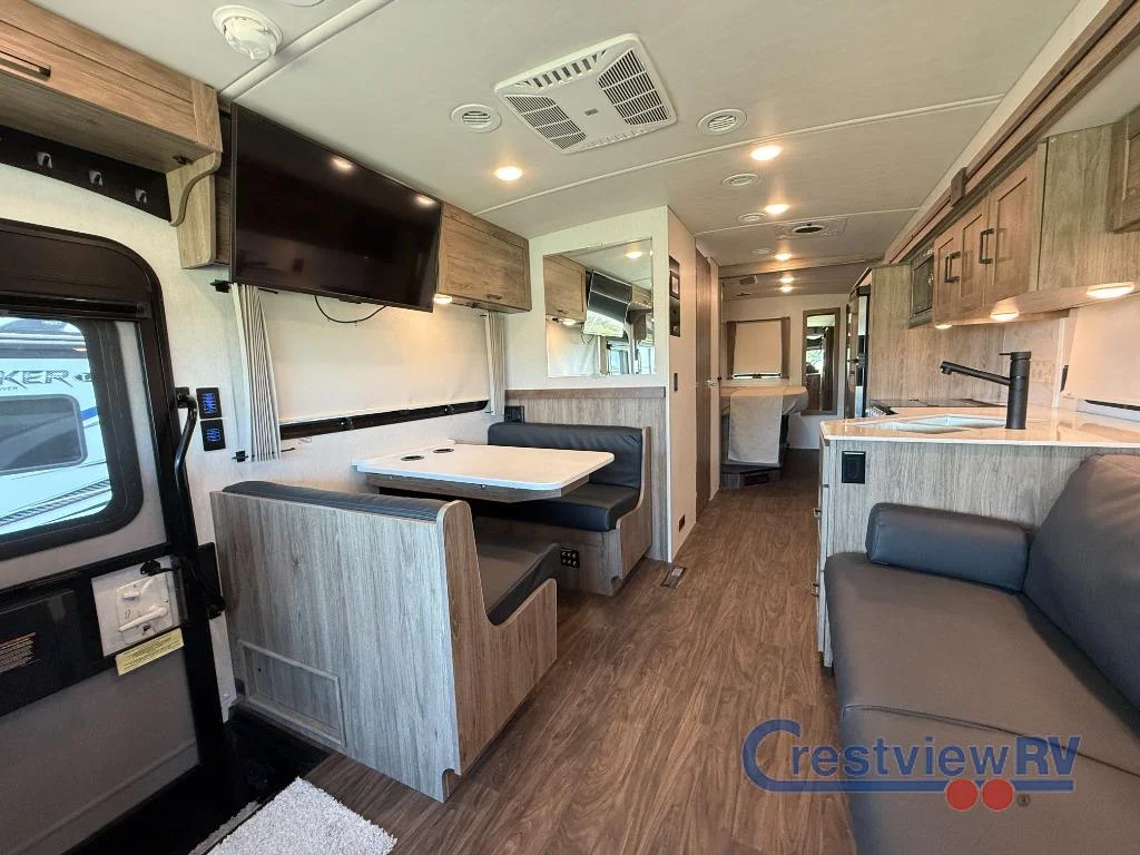 2026 Winnebago Sunstar 29V photo 6