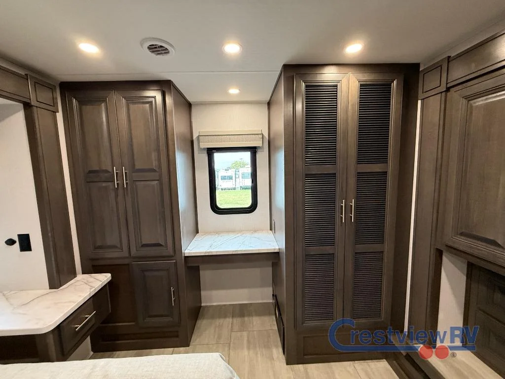 2026 Forest River Georgetown 5 Series 34M5 photo 18