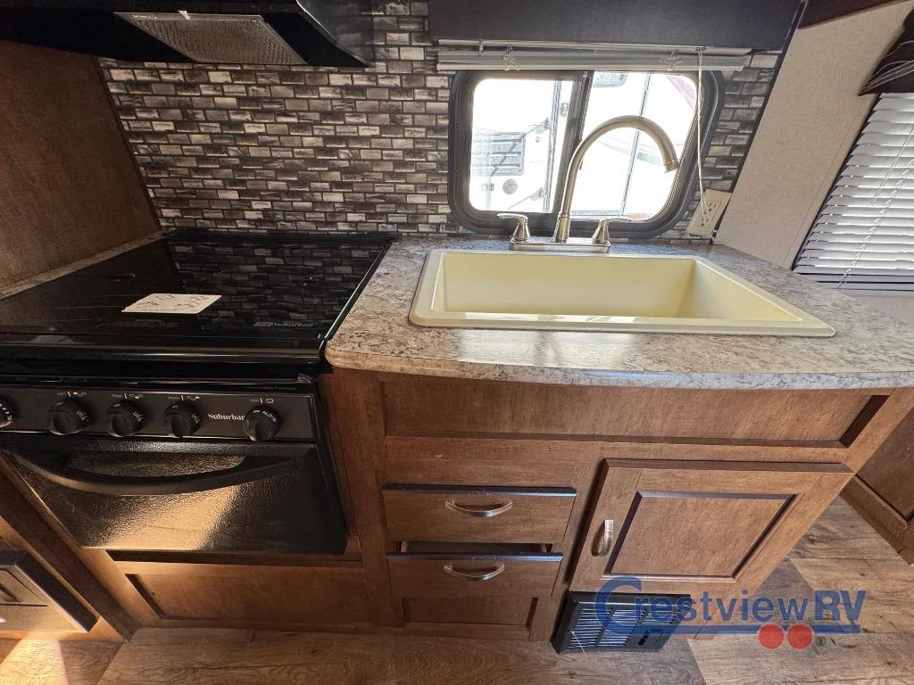 2018 Forest River Salem Cruise Lite 201BHXL photo 15