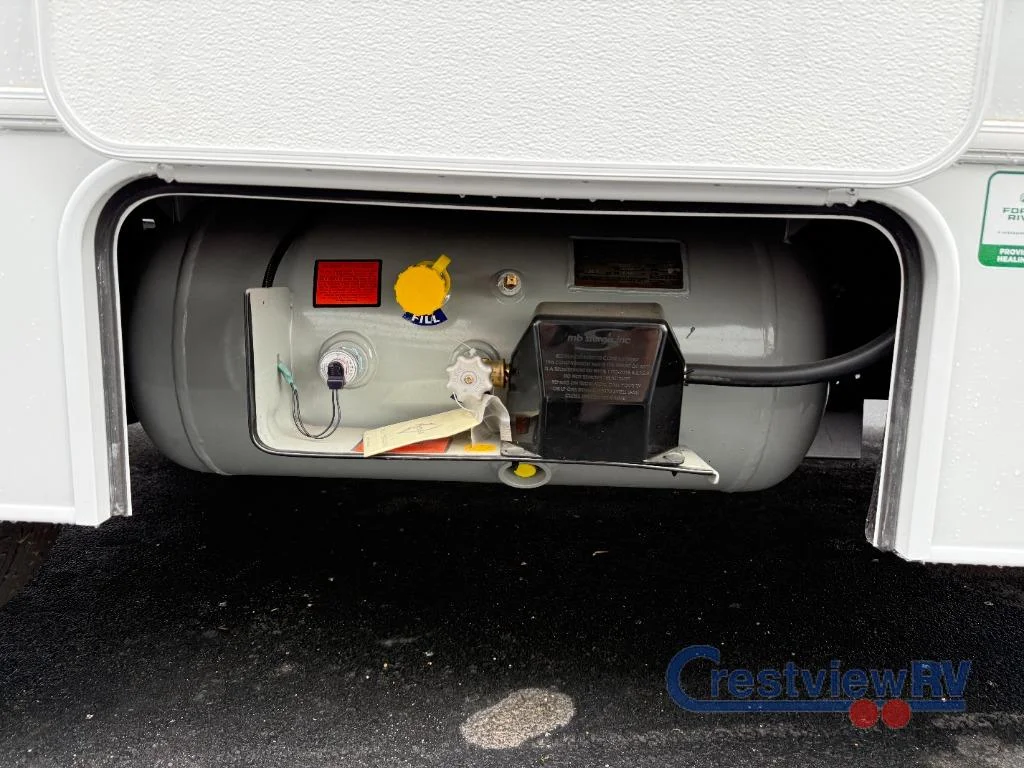 2026 Coachmen Leprechaun 210QSS Chevy 3500 photo 25