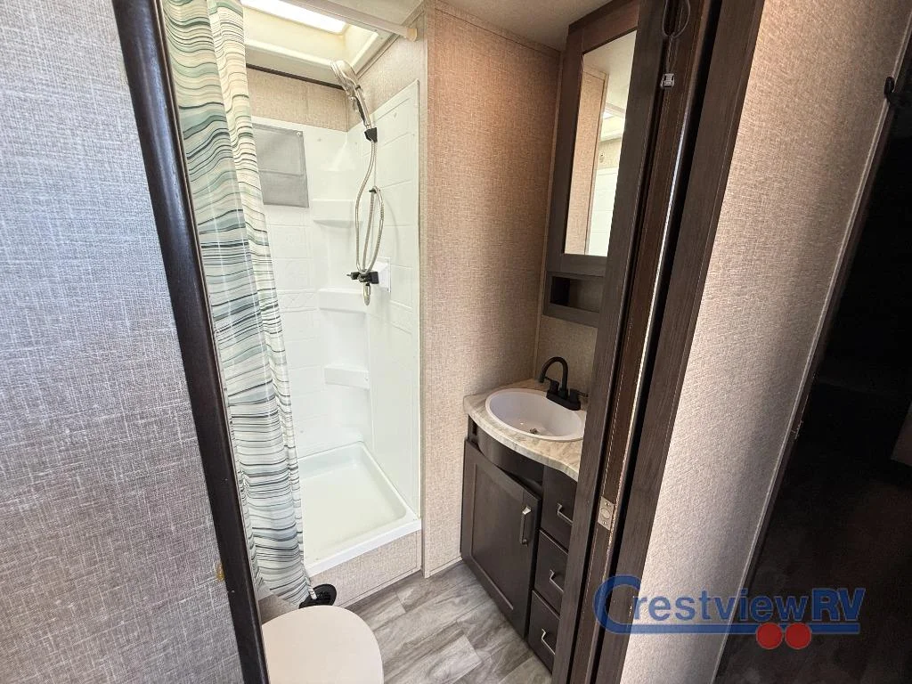2023 Grand Design Reflection Travel Trailer photo 17