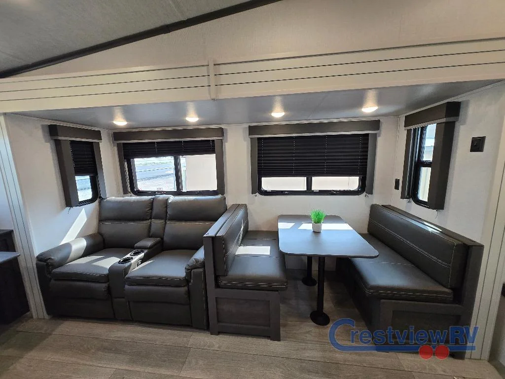 2025 Keystone RV Cougar Sport 2400RE photo 13