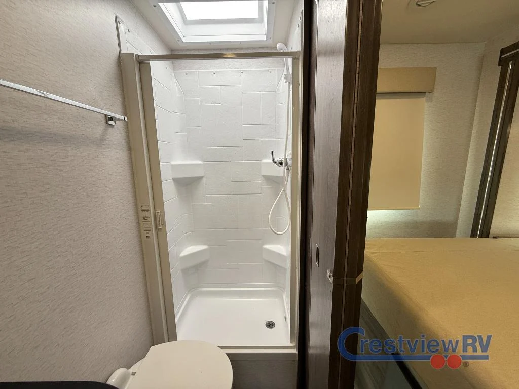 2025 Winnebago Porto 24P photo 15