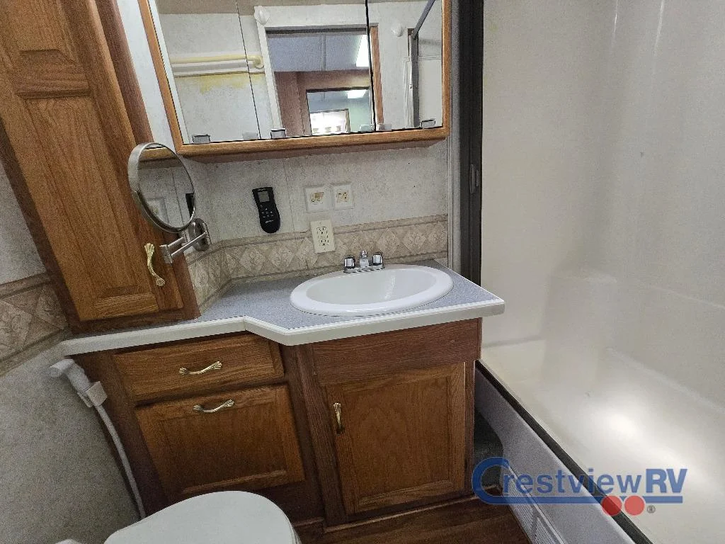 2000 Newmar Kountry Star 3251 photo 21