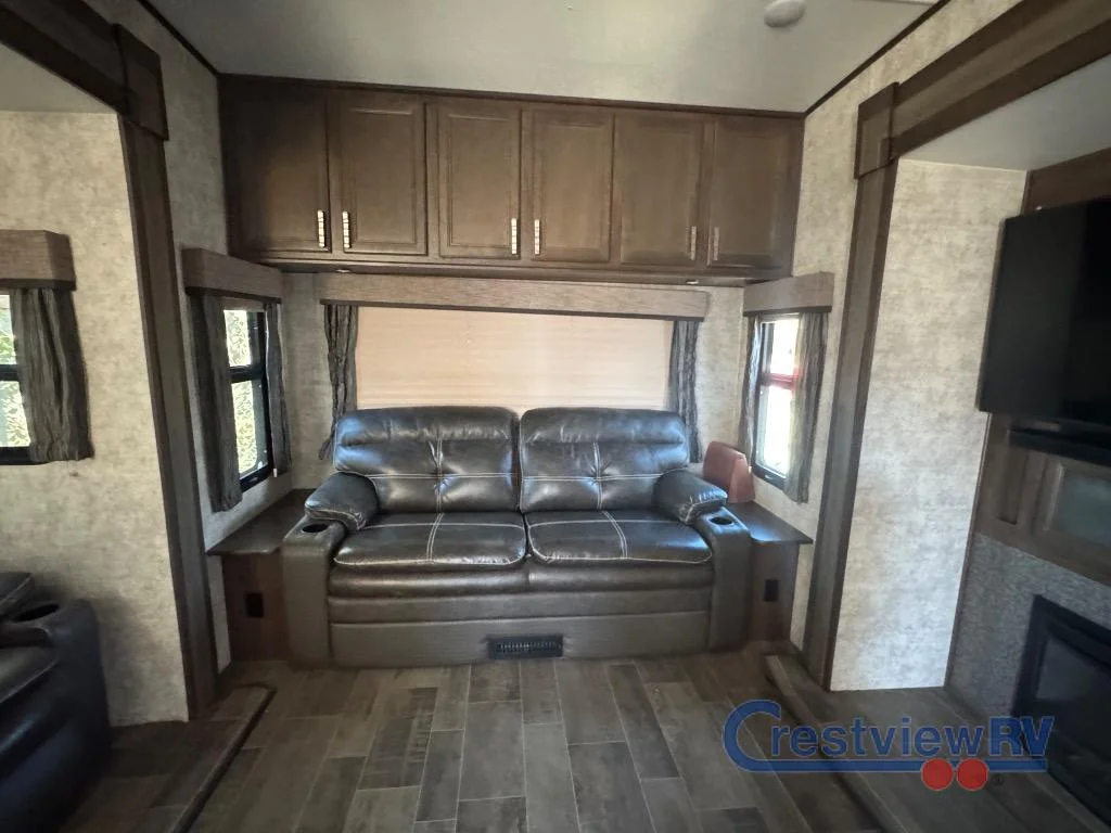 2017 Highland Ridge RV Open Range Roamer RF348RLS photo 12