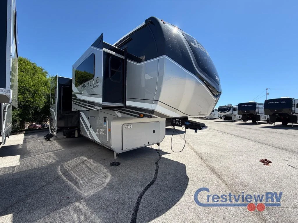 2026 Jayco Pinnacle 39FLOK photo 3