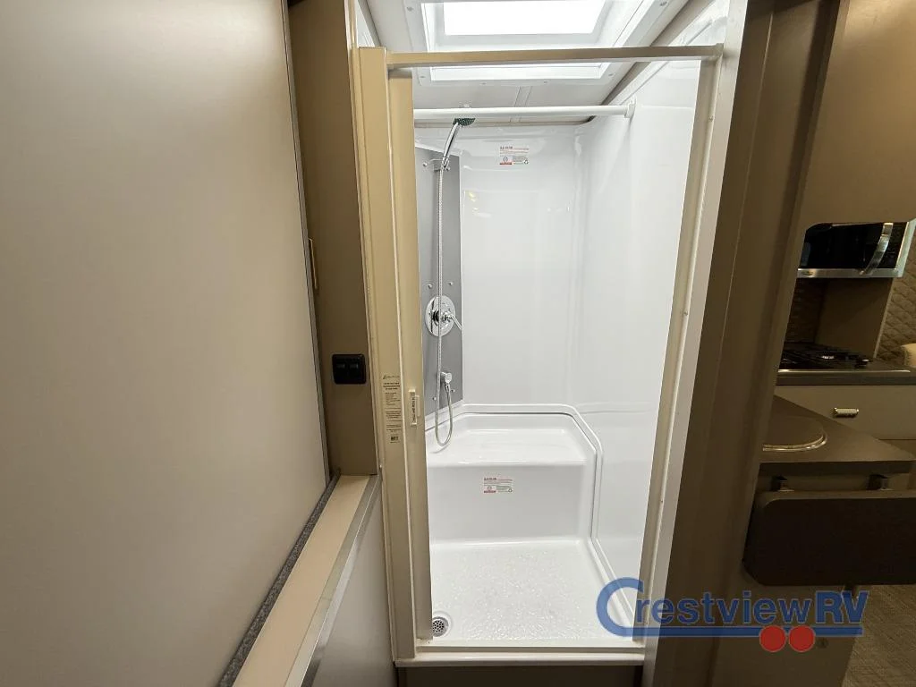2025 Winnebago Navion 24T photo 22