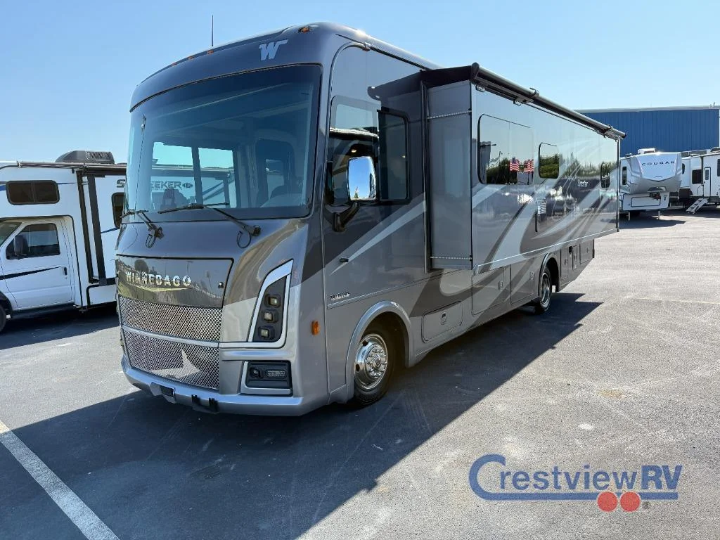 2026 Winnebago Sunstar 29V photo 4