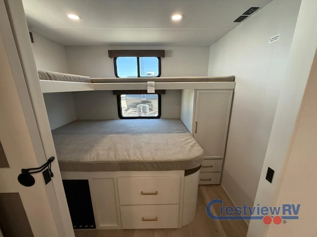 2026 Grand Design Transcend 295QBT photo 18