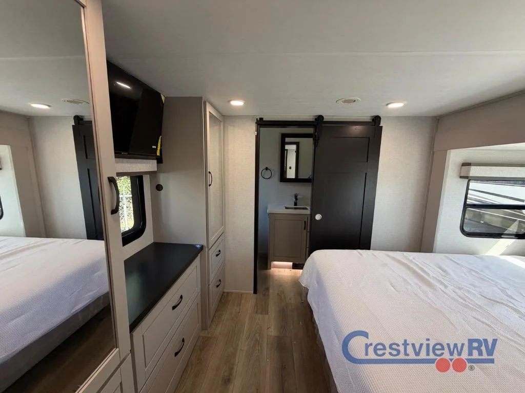 2026 Jayco North Point 395DSDB photo 20