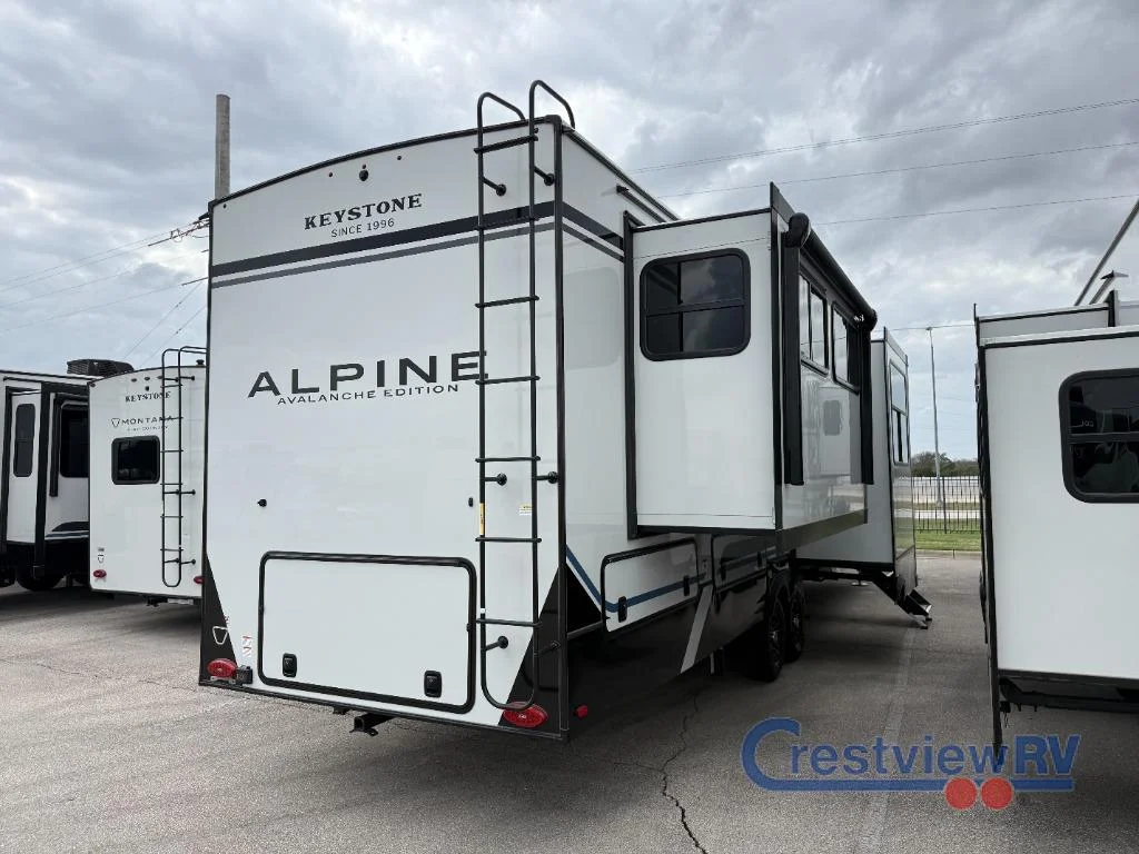 2026 Keystone Alpine Avalanche Edition 381DL photo 30