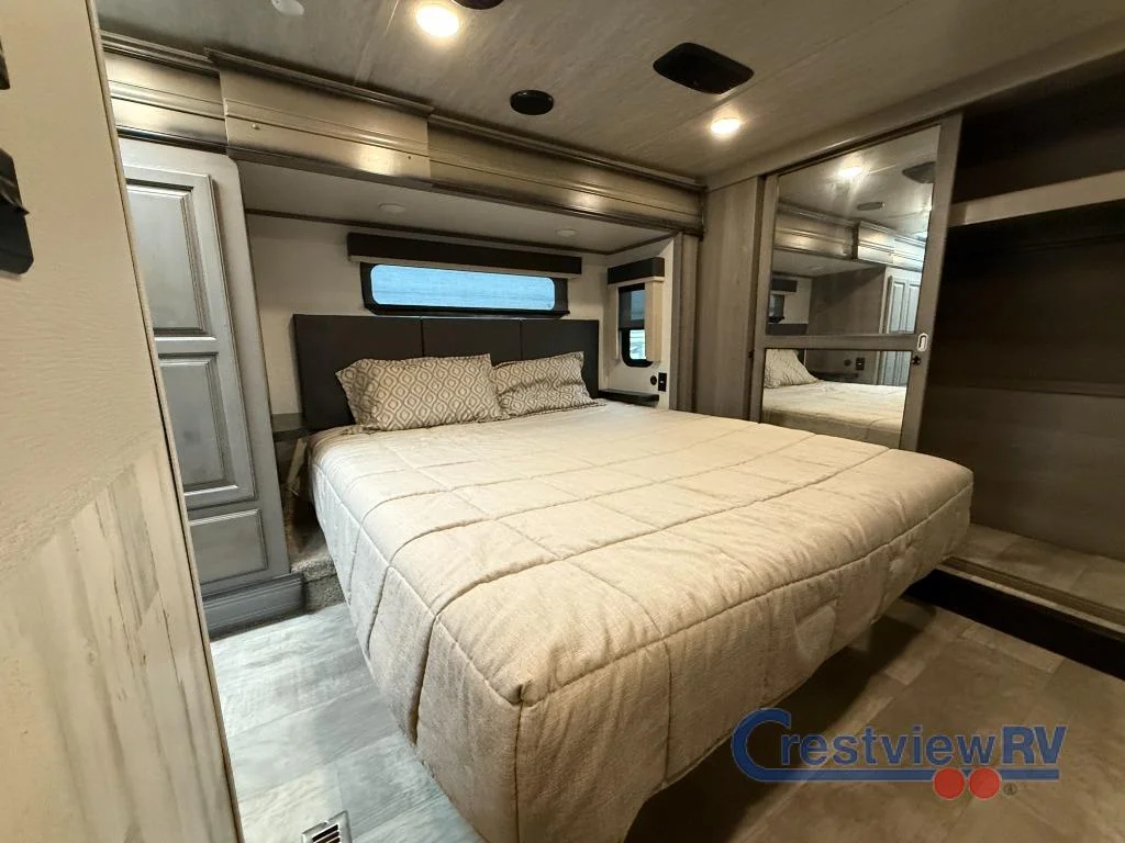 2020 Keystone Montana 3813MS photo 18