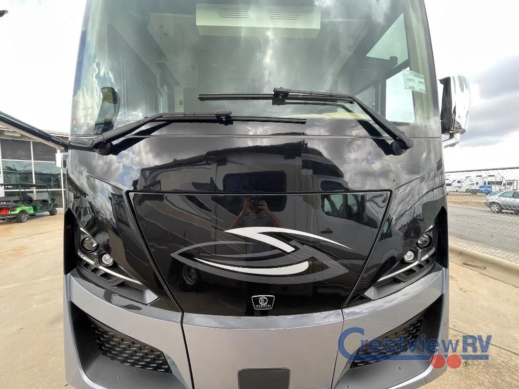 2026 Tiffin Motorhomes Phaeton 40 IH photo 5