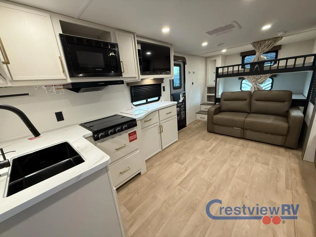2026 Grand Design Transcend 265BHT photo 7