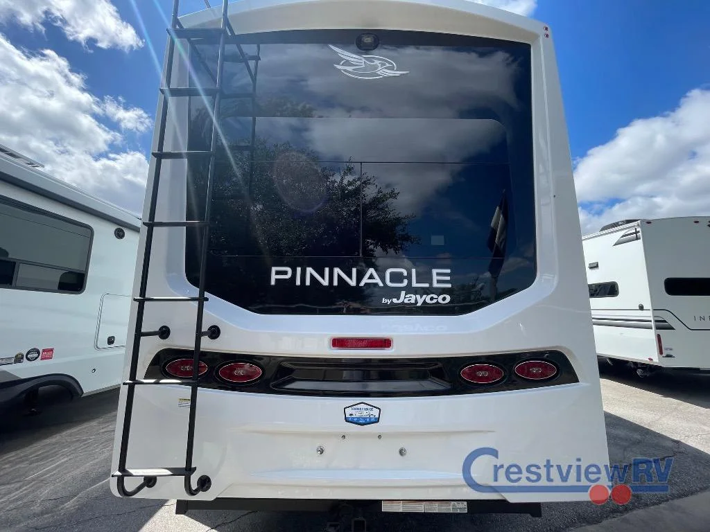 2026 Jayco Pinnacle 38SSWS photo 8