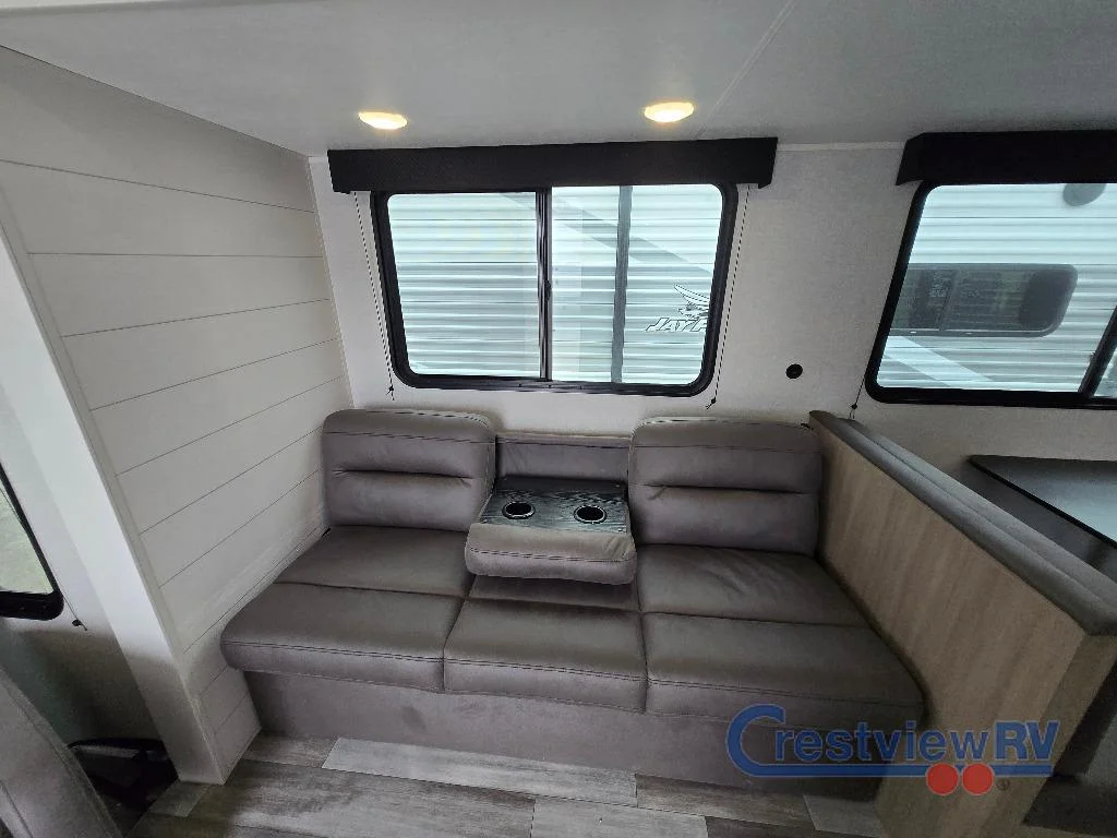2026 Jayco Jay Flight SLX 262RLS photo 11