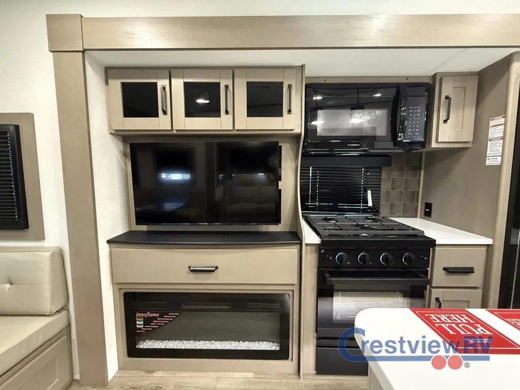 2026 Grand Design Reflection Fifth Wheel photo 10