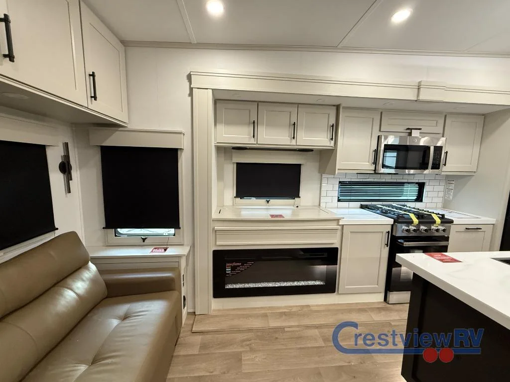 2026 Grand Design Solitude 310GK photo 10