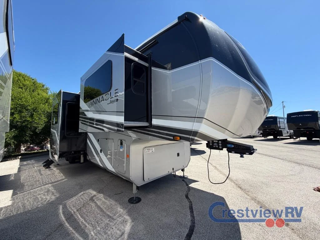 2026 Jayco Pinnacle 39FLOK photo 12