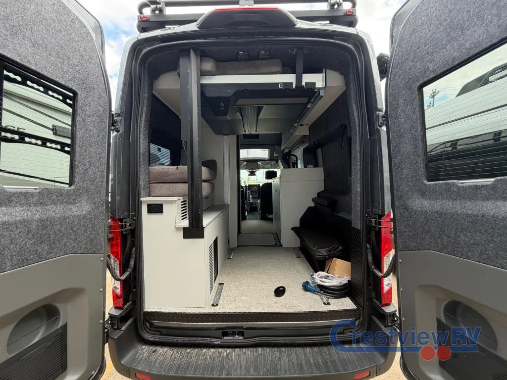 2026 Grand Design Lineage Series VT LVT2 photo 8