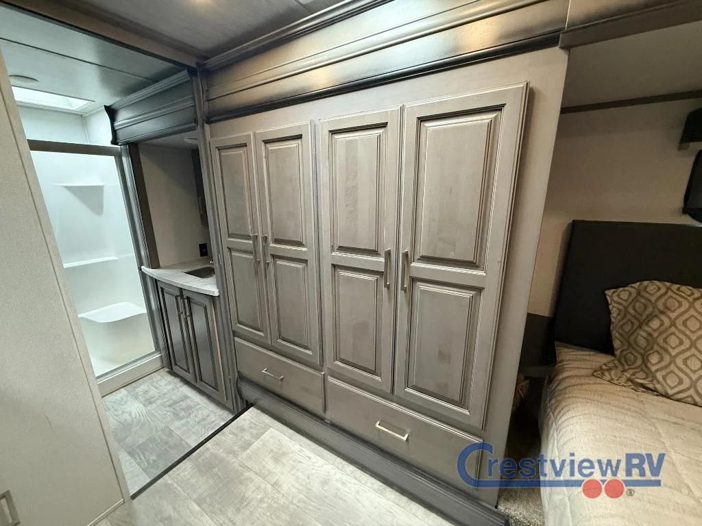 2020 Keystone Montana 3813MS photo 23