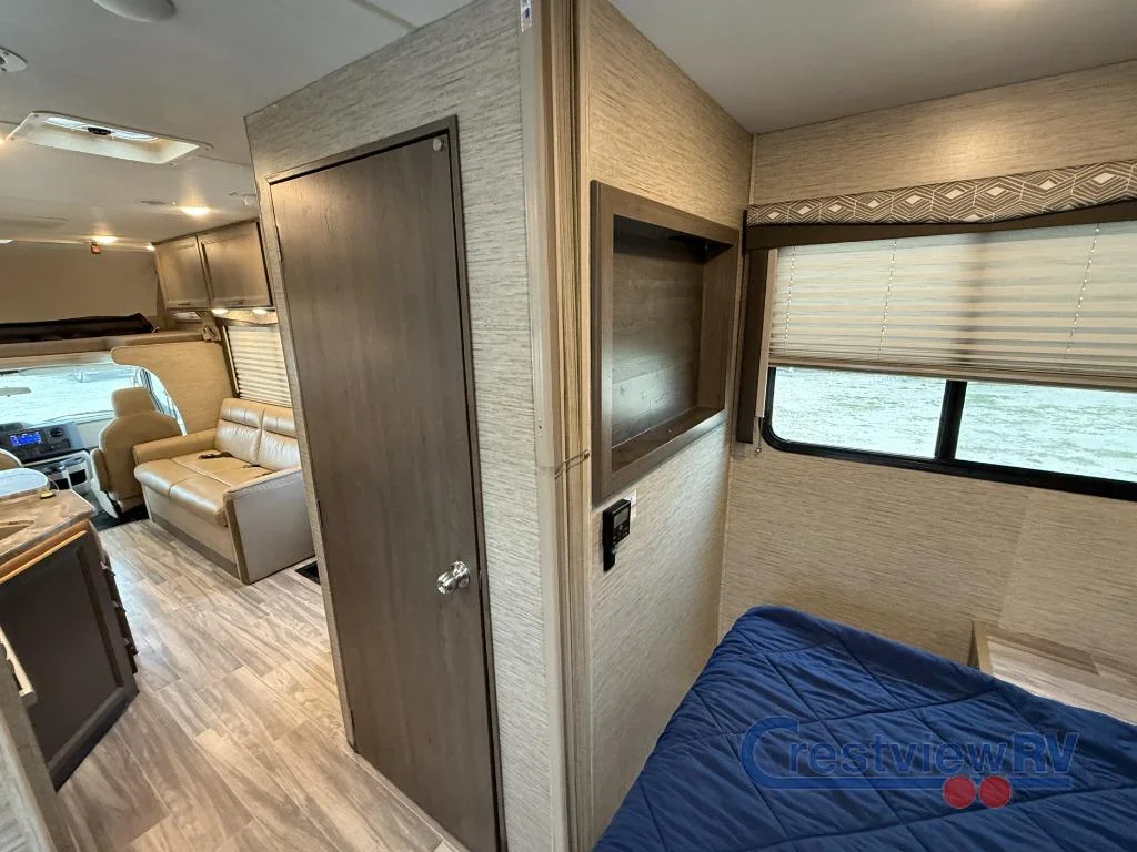 2024 Thor Motor Coach Four Winds 28A photo 22